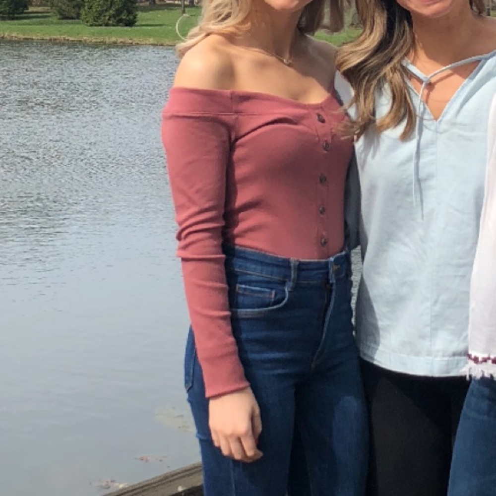 Abercrombie and Fitch off the shoulder top